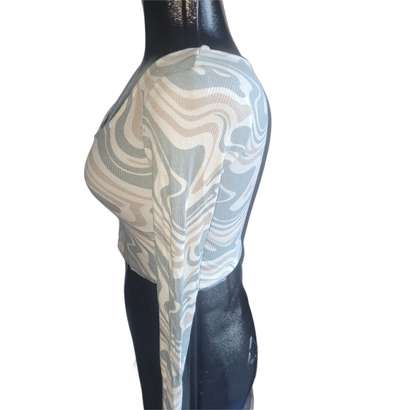 Harlow Scoopneck Patterned Long Sleeve Crop Top S - Picture 4 of 6